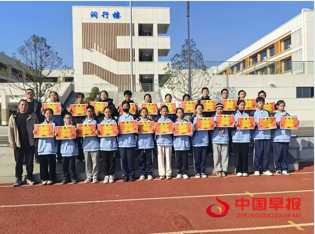 1733721576116029.png 3.png