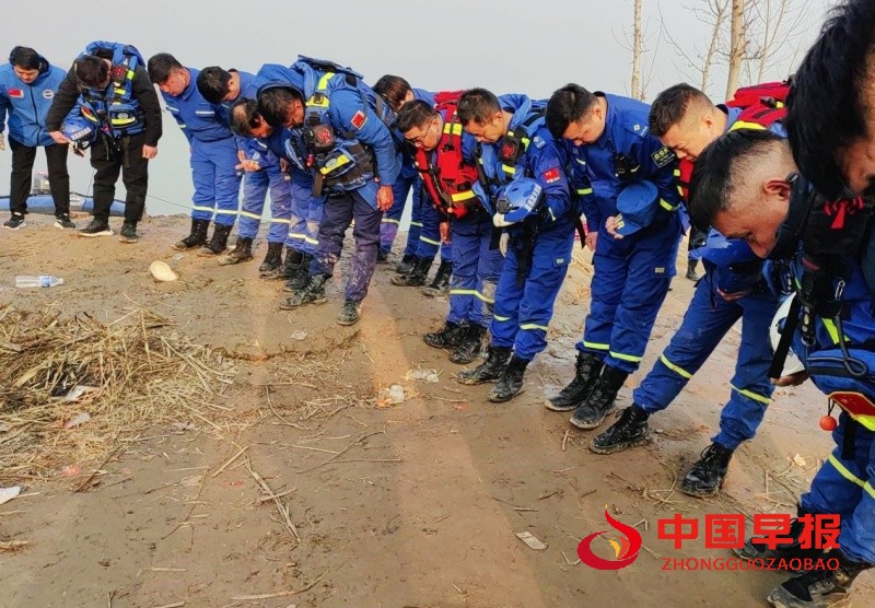 1735738475587513.jpg 5_副本.jpg