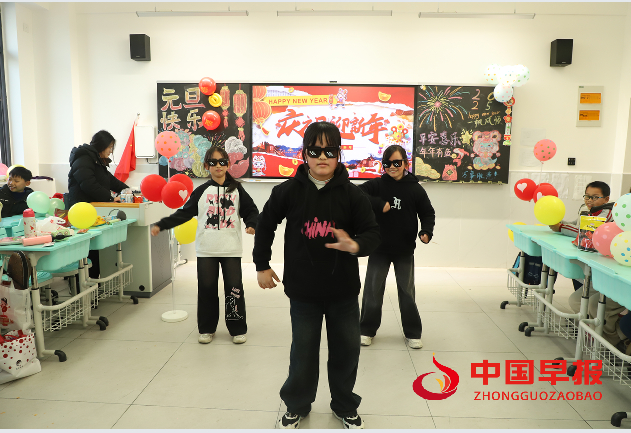 1735869017116329.png 66舞蹈表演.png