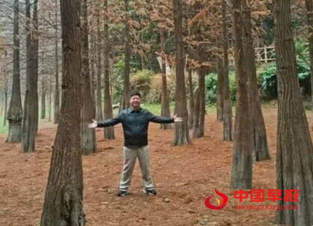 1739683098190944.png 2胡伟教授.png