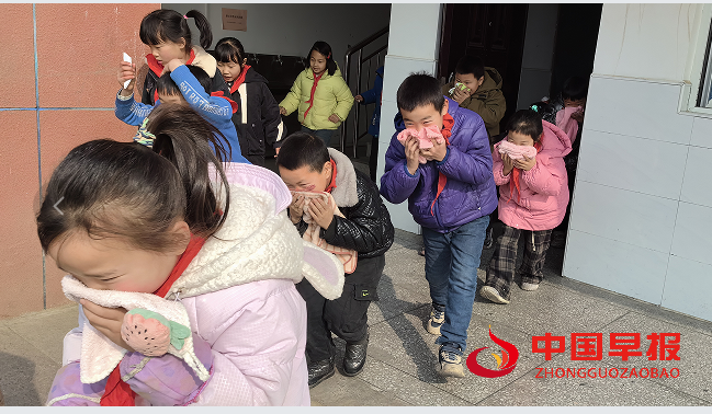 1740547298573296.png 3.png