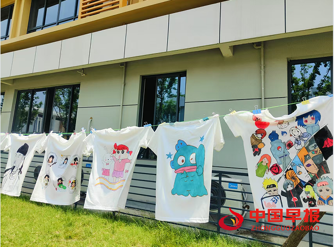 1747735354110841.png 4.png