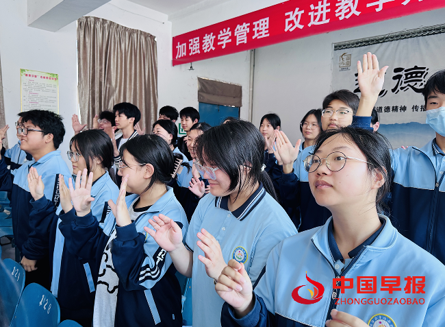 1748337052676733.png 2.png