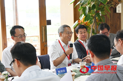 固态电池产业专家“走进奉贤” 共话新能源未来新图景(图4) 固态电池产业专家“走进奉贤” 共话新能源未来新图景(图4)