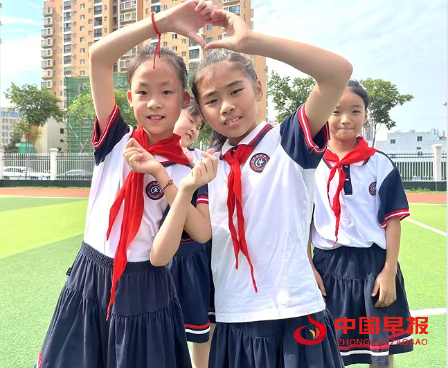 1749439794172489.png 4团辅.png