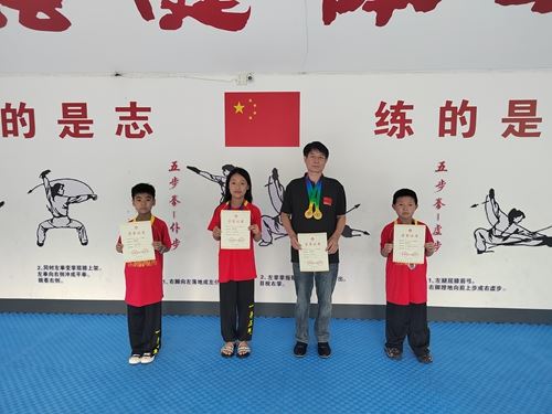 2025年“阳光下一代”湖南武搏赛桃江县武术队荣获佳绩(图2)