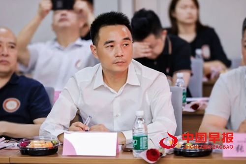 【共叙桑梓情·共谋发展计】欢迎苏州市浙江商会领导一行莅临苏州名仕医院参观指导(图4)