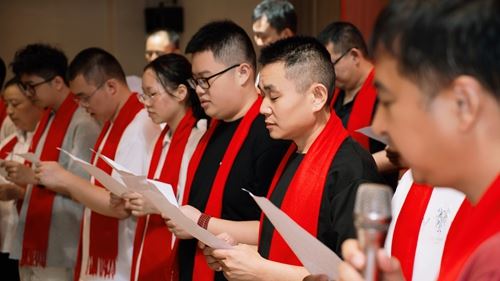 传岐黄术，承仁爱心——中医名师杨辉收得9名爱徒(图6)