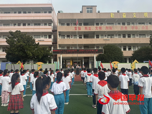 湖北钟祥市:莫愁小学开展近视防控宣传教育活动(图1) 湖北钟祥市:莫愁小学开展近视防控宣传教育活动(图1)