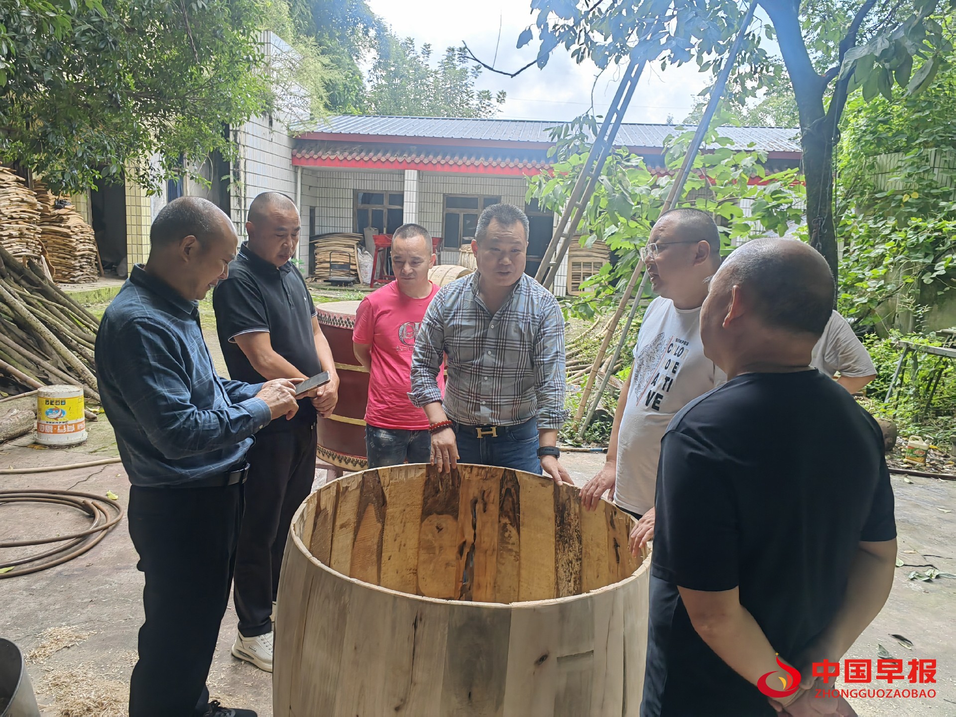 1758415166899585.jpg 3.jpg