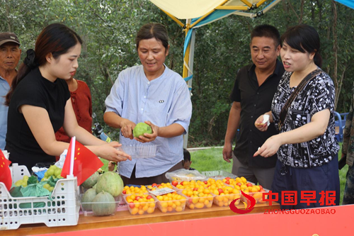定远县:梅白来草坪音乐嘉年华暨第十二届定远池河梅白鱼文化旅游节盛大开幕(图4) 定远县:梅白来草坪音乐嘉年华暨第十二届定远池河梅白鱼文化旅游节盛大开幕(图4)