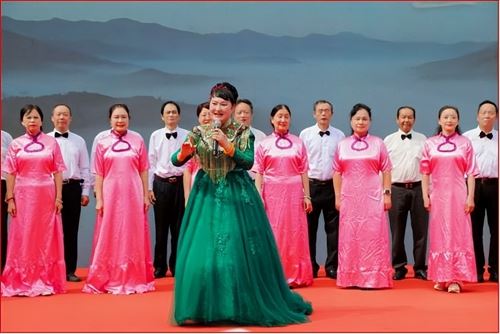 湖南首届国潮文化艺术节开幕啦!(图4) 湖南首届国潮文化艺术节开幕啦!(图4)