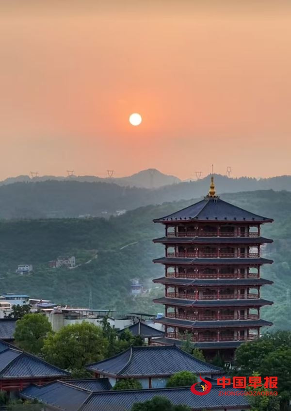 笔落溪口一城诗——黄荣玖散文《传奇春秋小溪塔》的诗意(图2)