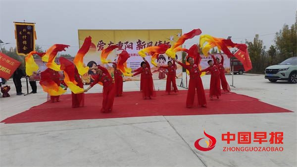 小张庄举办“爱在夕阳、新风传扬”文艺汇演,谱写乡风文明新篇章(图9) 小张庄举办“爱在夕阳、新风传扬”文艺汇演,谱写乡风文明新篇章(图9)