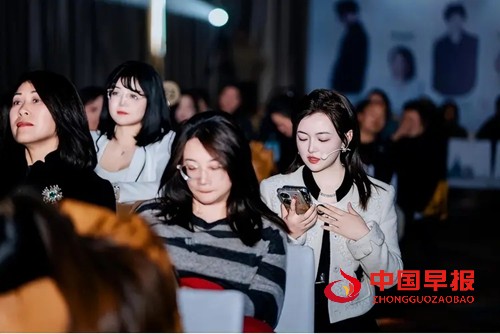 1764925237846387.jpg 3.webp.jpg